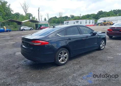 2018 Ford Fusion Hybrid Se z USA, uszkodzony, nr VIN 3FA6P0LU0JR137581